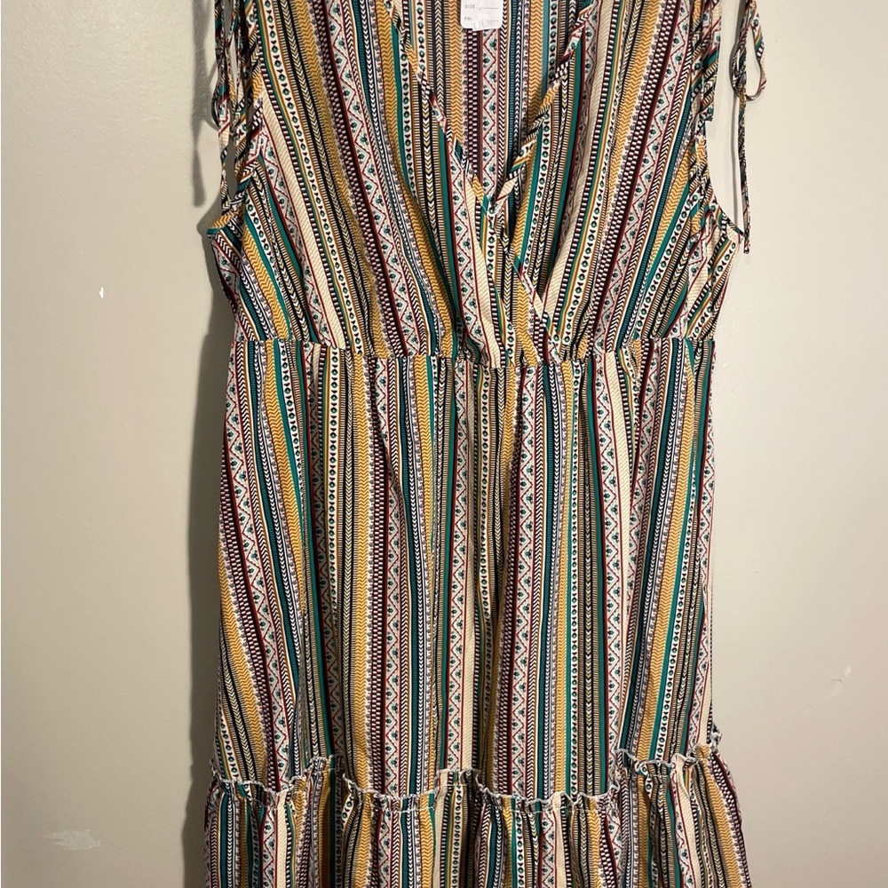 Boutique Striped Multicolor Sleeveless Midi Dress